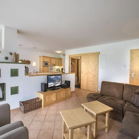 In Koenigsleiten With Swimming Pool Holiday home Wald im Pinzgau